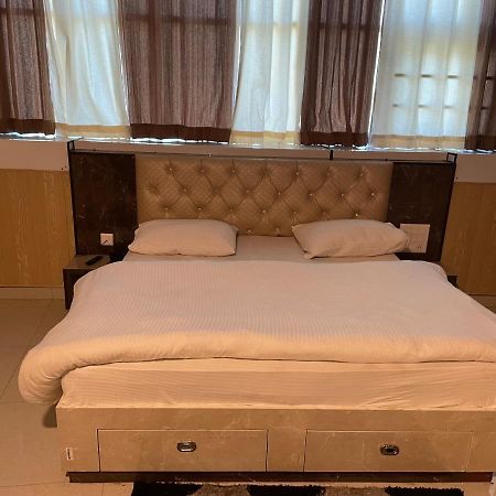 Jai Maa Bhagwati Hotel Pithoragarh ภายนอก รูปภาพ