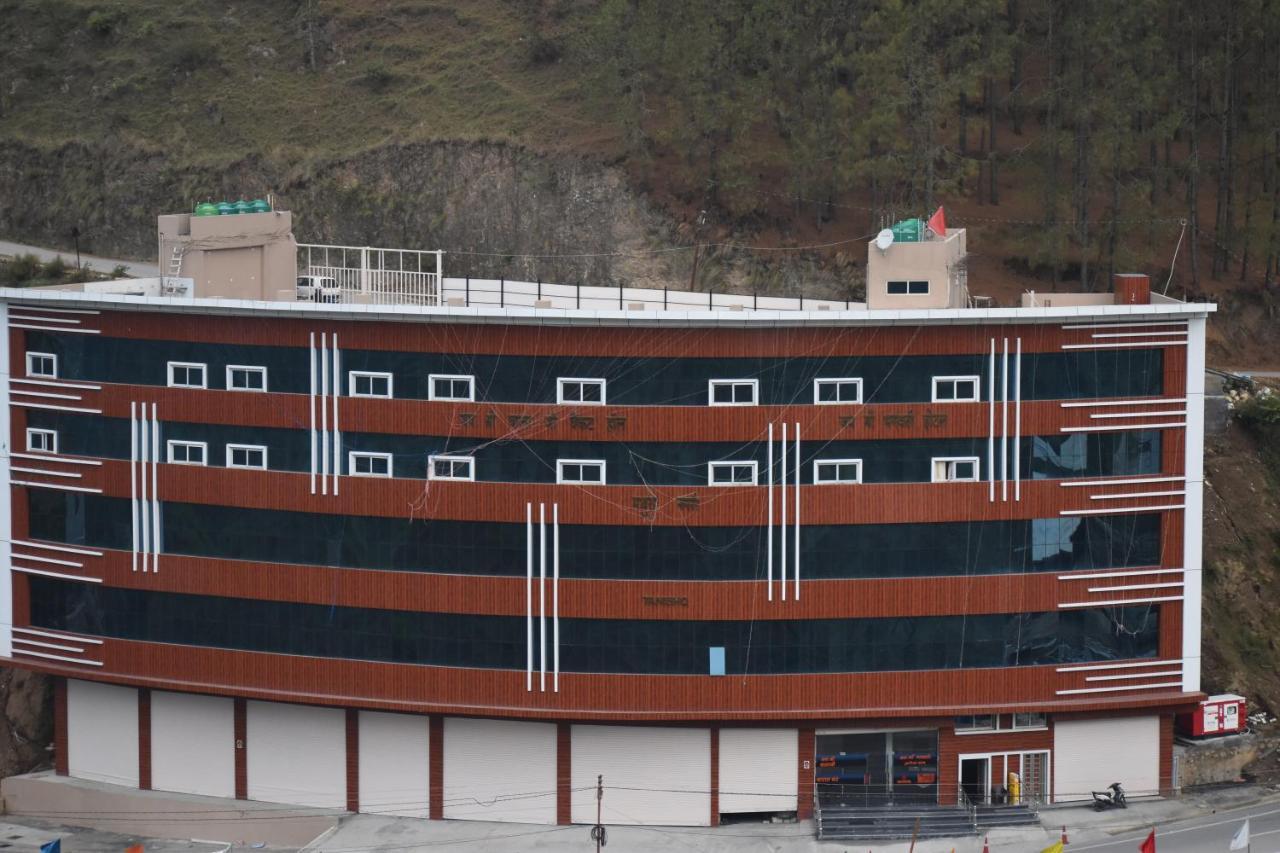 Jai Maa Bhagwati Hotel Pithoragarh ภายนอก รูปภาพ
