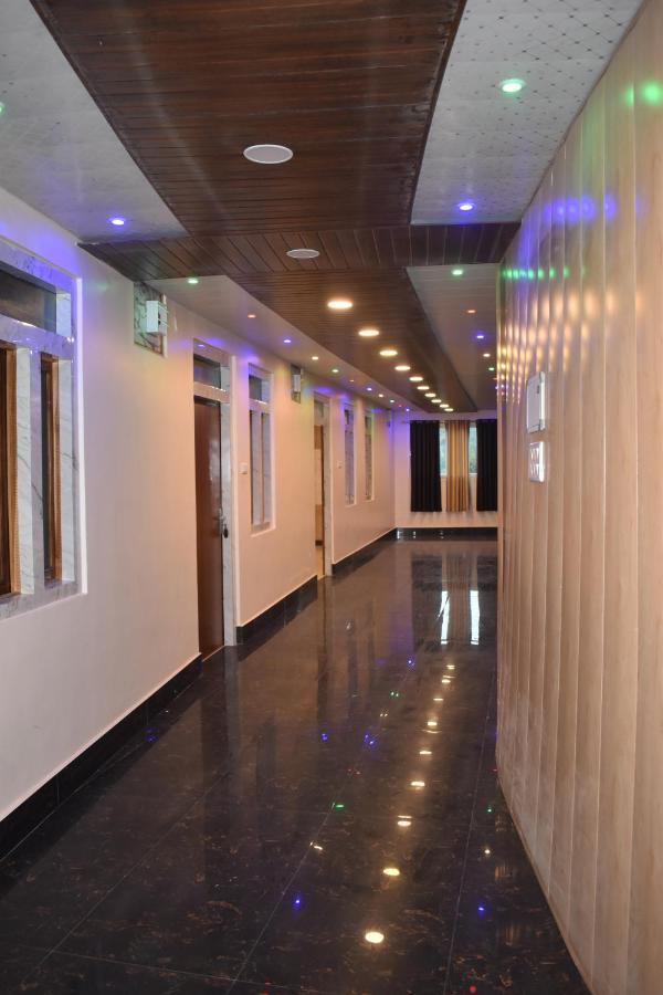 Jai Maa Bhagwati Hotel Pithoragarh ภายนอก รูปภาพ