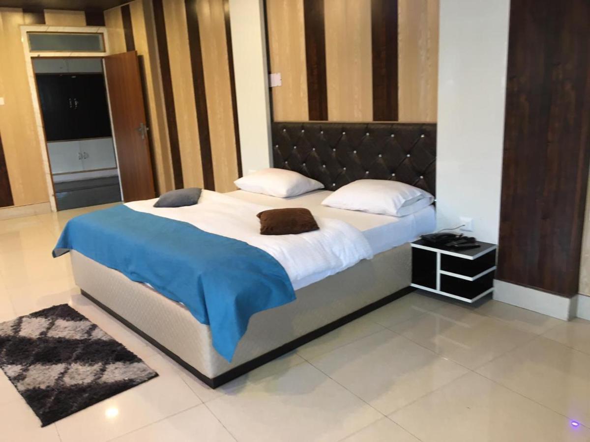 Jai Maa Bhagwati Hotel Pithoragarh ภายนอก รูปภาพ